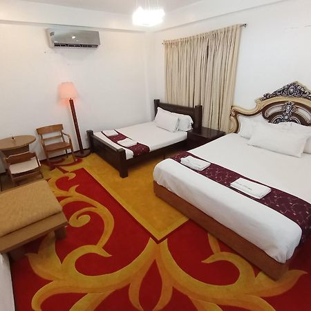 Casa De Robles Tanay Rizal Hotel Exterior photo