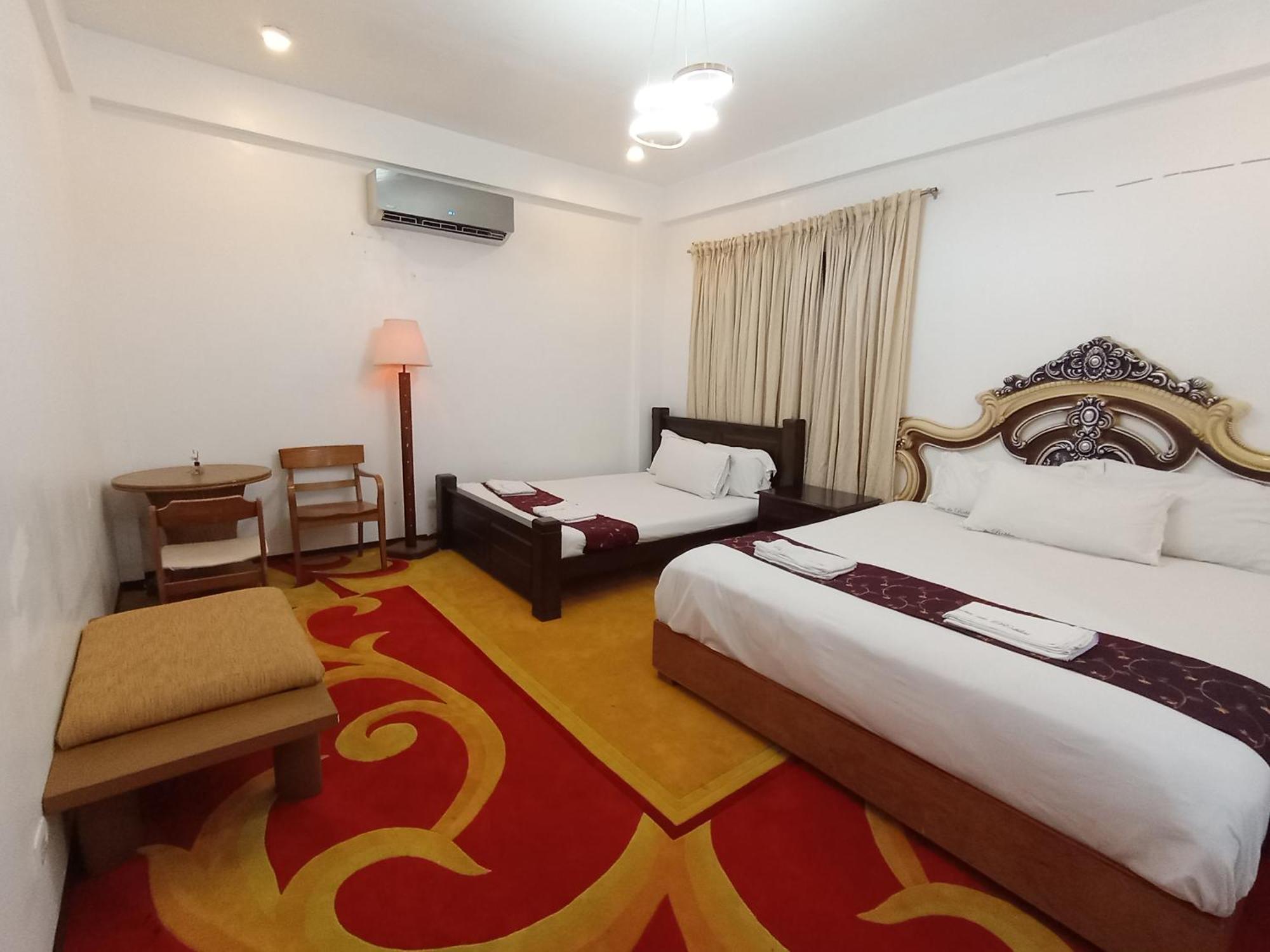 Casa De Robles Tanay Rizal Hotel Exterior photo